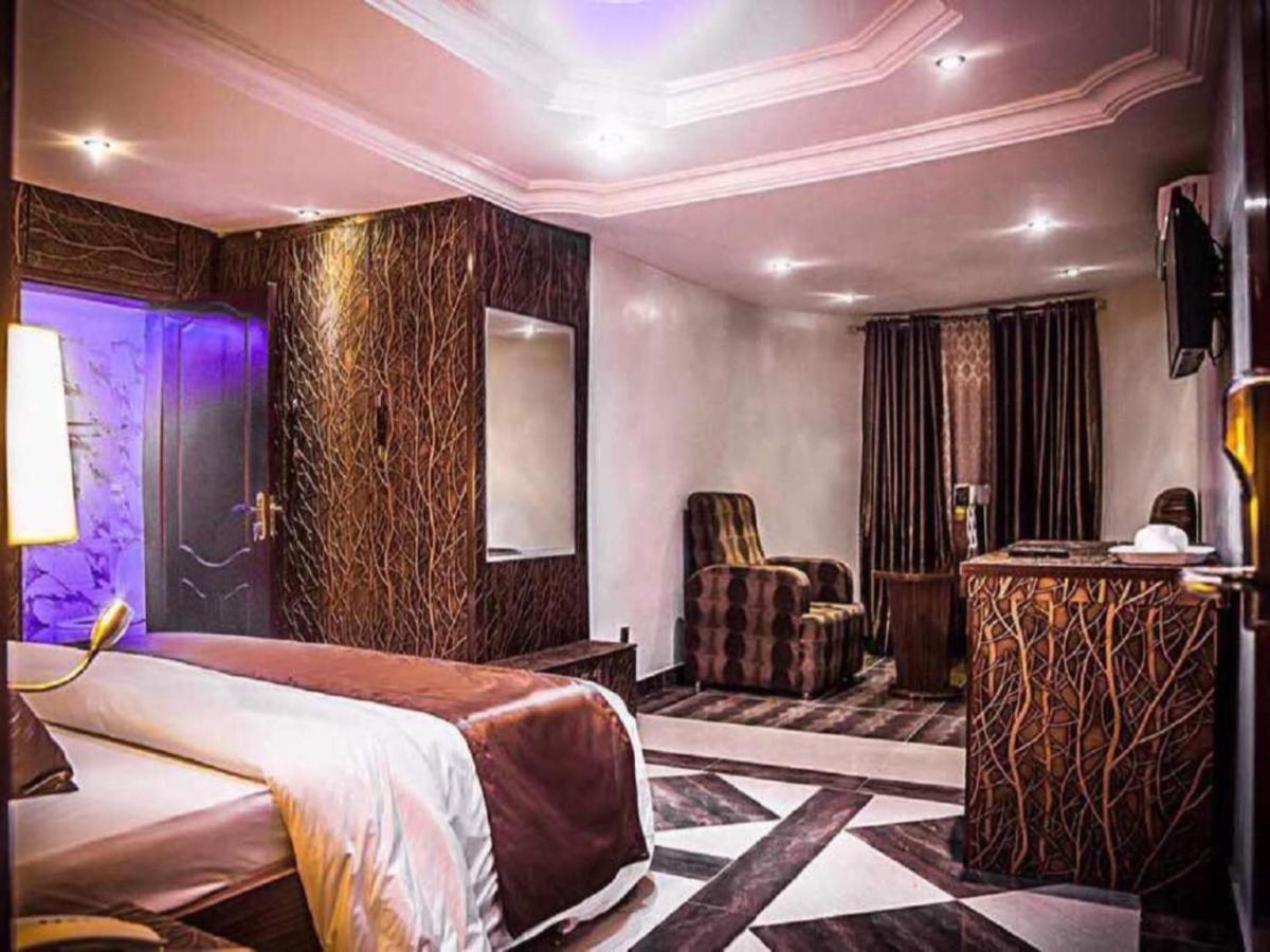 E-Suite Hotel Abuja Ngoại thất bức ảnh