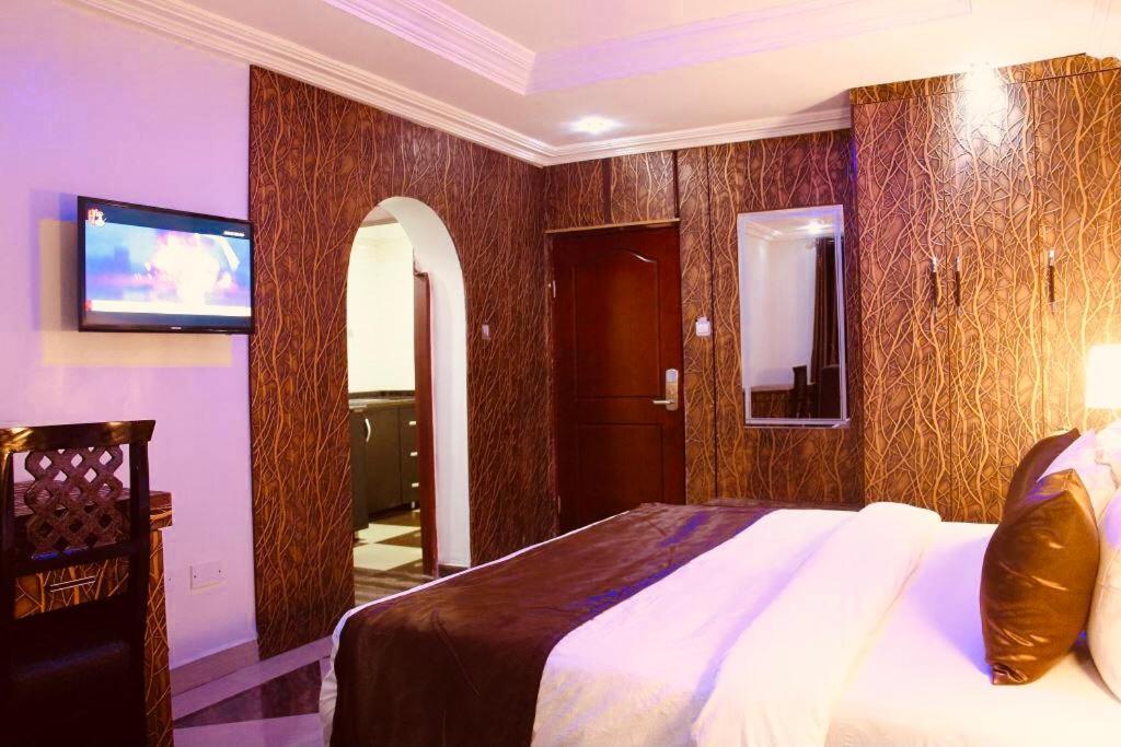 E-Suite Hotel Abuja Ngoại thất bức ảnh